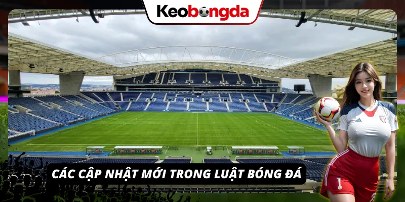Luật Bóng Đá Thế Giới - Giải thích 17 điều luật chính thức từ IFAB Màn hình VAR hỗ trợ trọng tài
